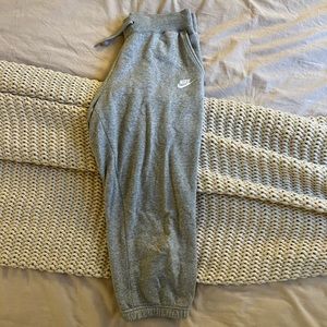 Mid-Calf Grey Nike Sweatpants